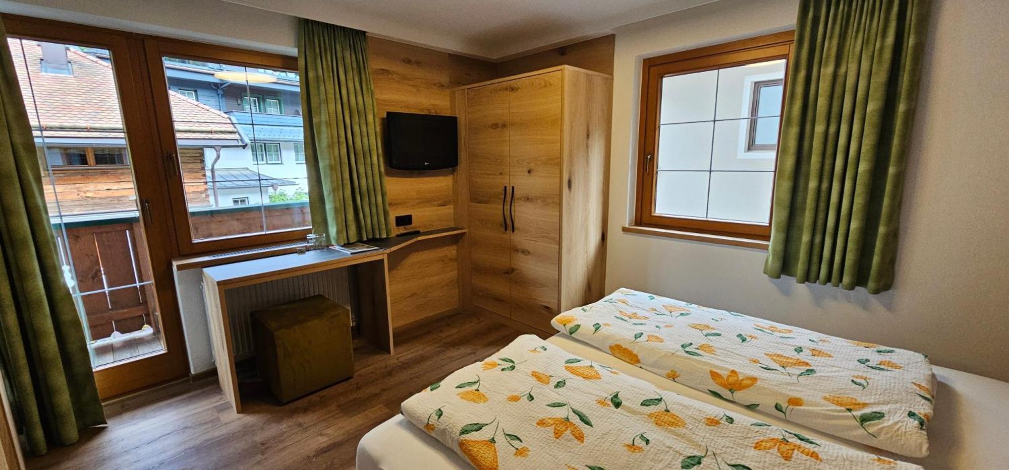 Hotel-Garni Pramstraller マイヤーホーフェン エクステリア 写真