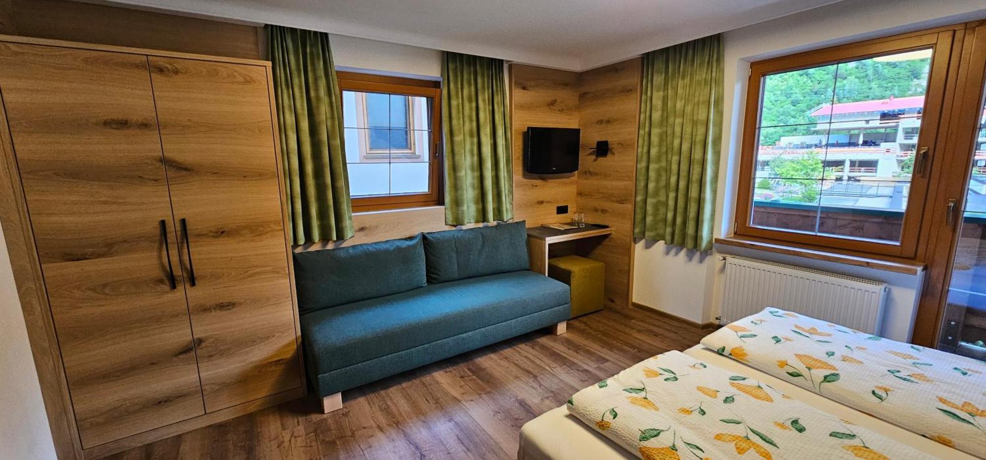 Hotel-Garni Pramstraller マイヤーホーフェン エクステリア 写真